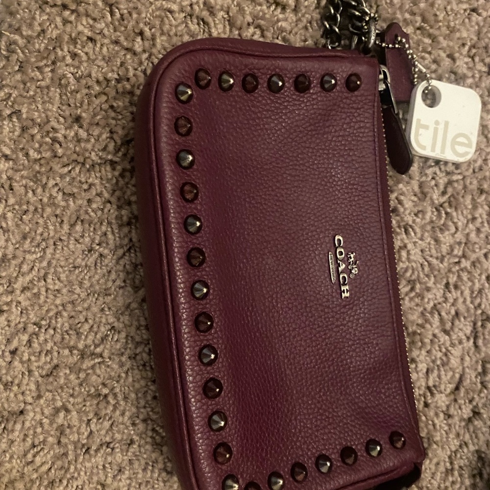 Small used coach purse good condition